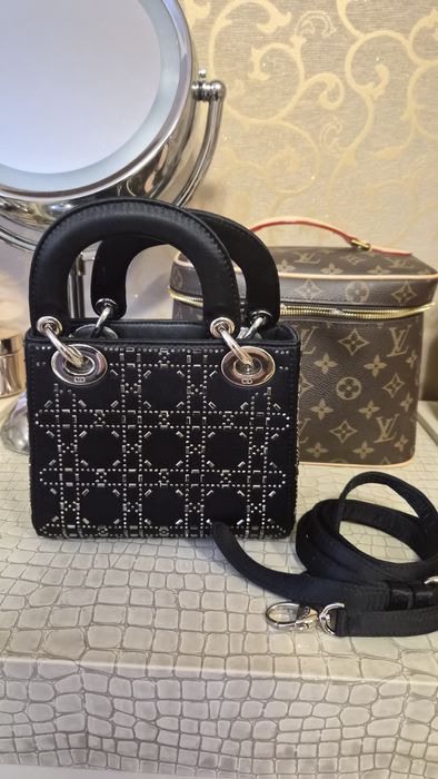 Сумка Lady Dior mini