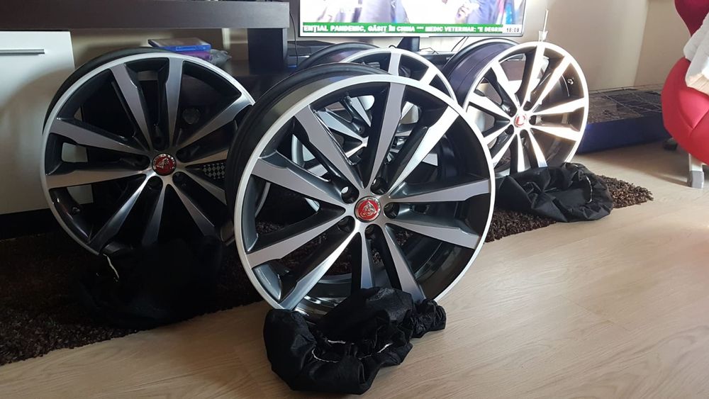 Jante R20 Jaguar plus anvelope