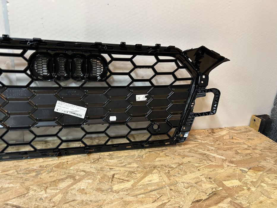 Grila Audi A5 facelifit S5 s line black edition 8W6