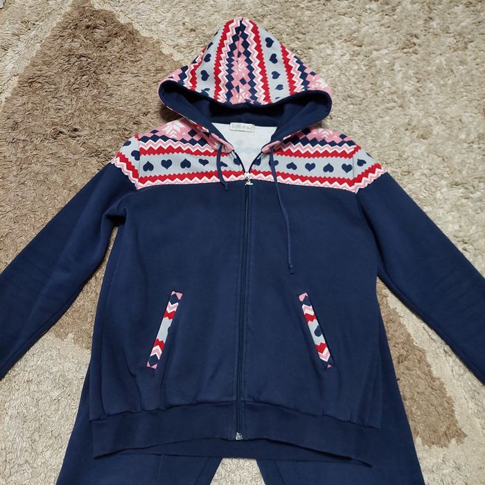 Продам костюм флисовый 46р