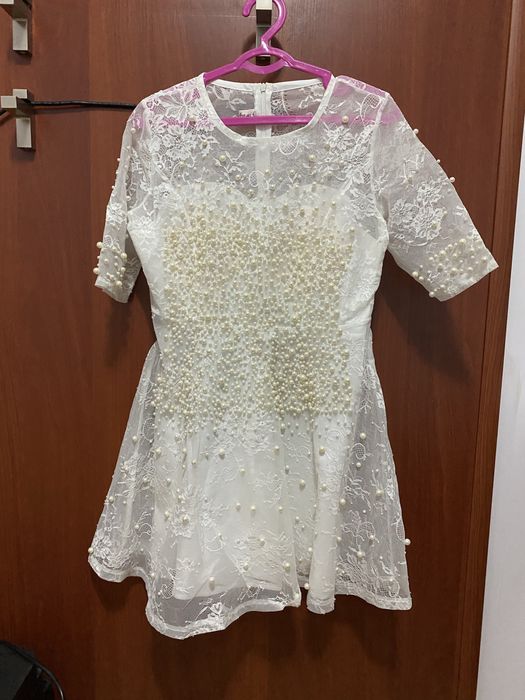 Продам нарядное платье 44-46 р