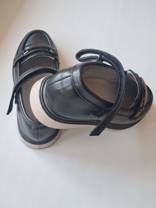 Детская школьная обувь