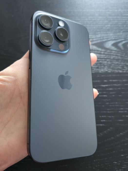 Iphone 15 Pro Blue Titanium