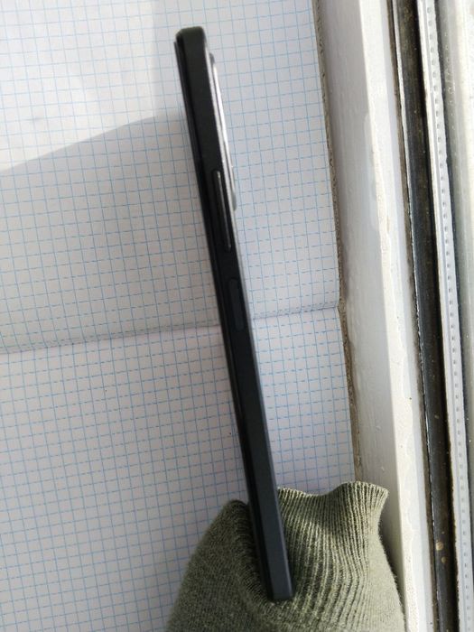 Redmi note 12 8+4/128