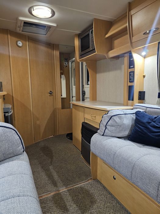 Rulota Elddis Avante 2011