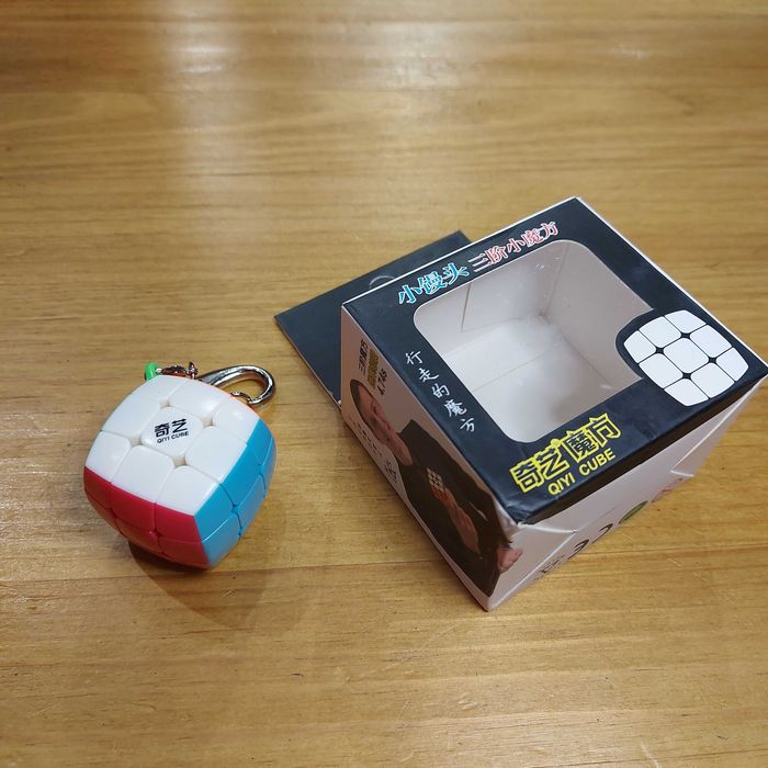 Кубик Рубика - брелок QiYi MoFangGe 3x3x3. Куб. Головоломка. Подарок.
