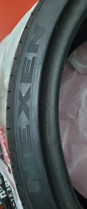 1 Anvelopa vara Nexen 225 35 ZR 19 88Y  dot 0122 profil 7mm