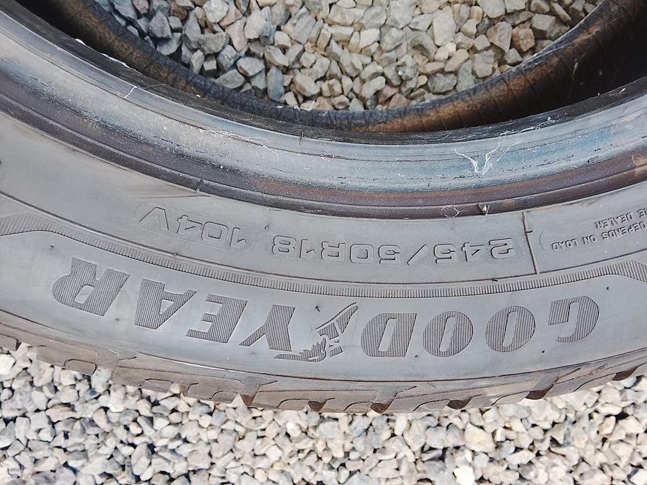 245 50 18. Good year . An 2022