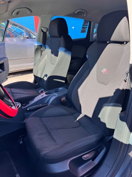 Seat leon FR седалки
