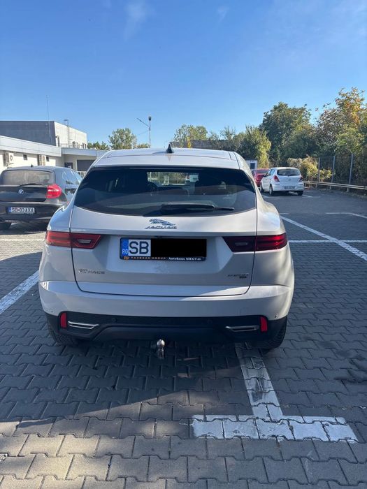 JAGUAR E-PACE 2021 — imagine 5