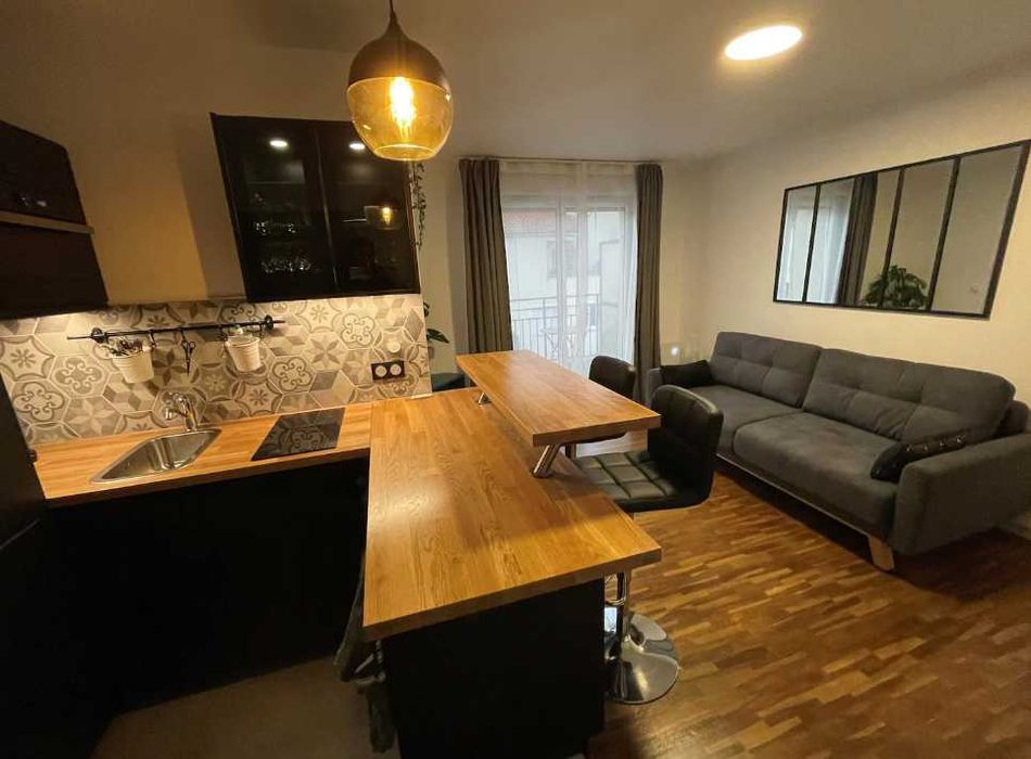 Дава се под наем Двустаен апартамент в Пловдив, Христо Смирненски - 56 кв.м за 306 € - Снимка #2