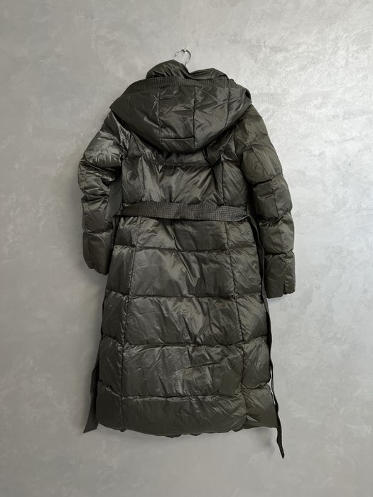 Пуховик длинный женский
