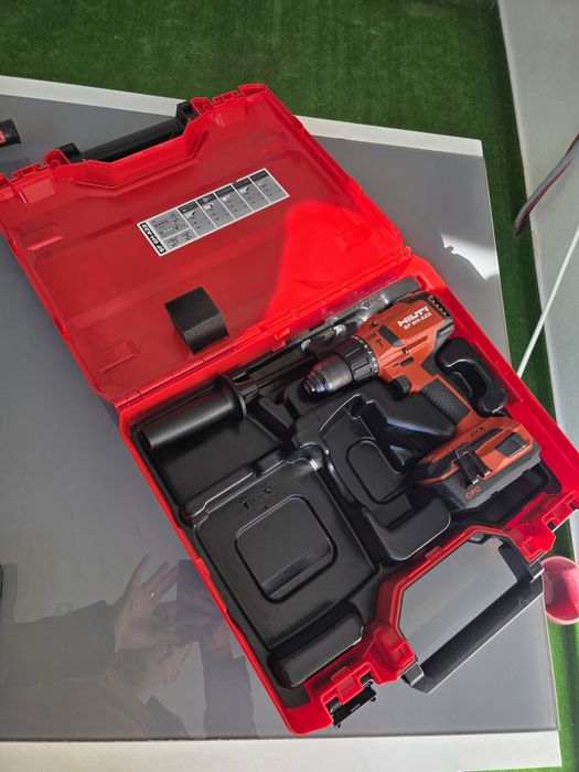 Masina de înșurubat autofiletanta Hilti si cu bătaie SF6H-A22