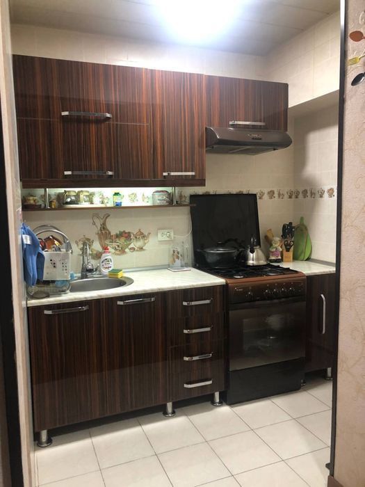 Квартира на Ц5-Финанс институт 3/4/4 общ пл 70м с обстановкой