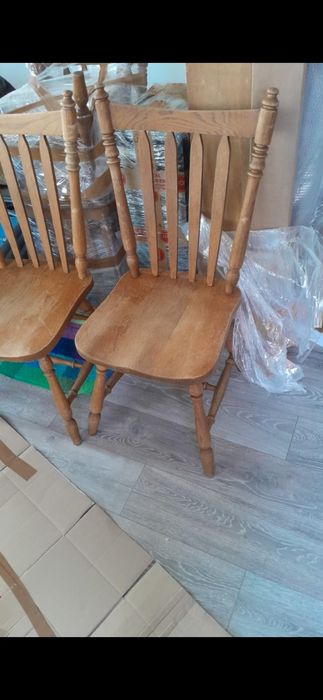 Scaune lemn masiv!