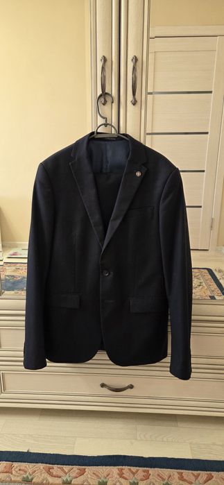 Костюм школьный, форма школьная