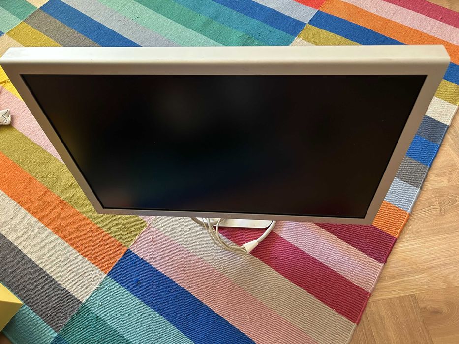 Apple Cinema Display 30" DVI