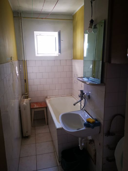 Închiriez apartament Vlaicu