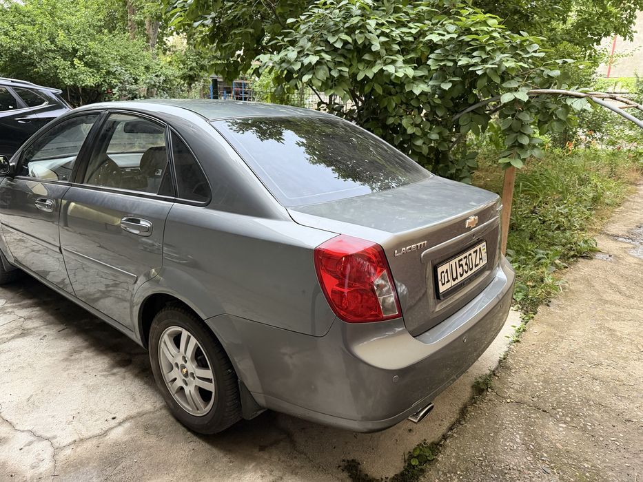 Lacetti 2013 sotiladi , 137.000 probeg ideal