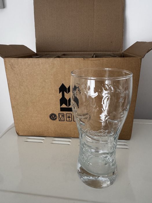 Set 6 pahare Coca-Cola noi de colecție – Ediție de Crăciun cu Urs Polar