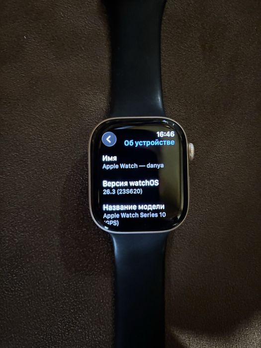 Продам часы Apple Watch 10
