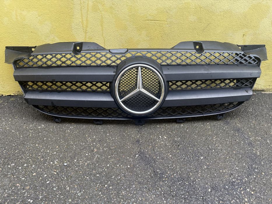 Grila radiator Mercedes Sprinter