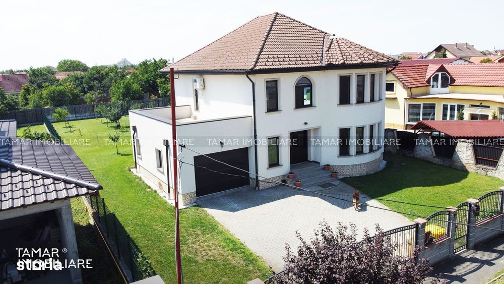 Vilă Deosebită P+E, 286 mp LA CHEIE - Vlaicu