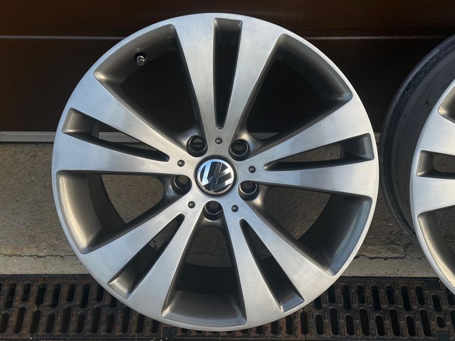 Jante Passat originale VW Chicago 18” | 8Jx18 ET44 | 5x112 | Set 4 buc