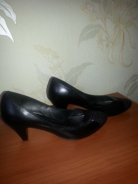туфли женские р. 40-41