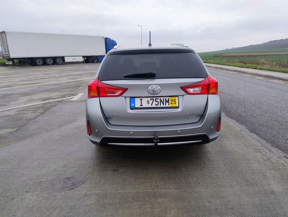 Toyota auris 2.0 Diesel 2015