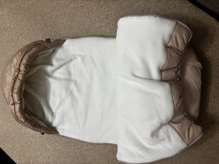 кокон для новорожденных