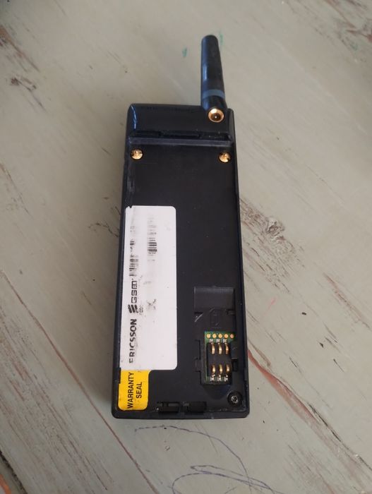 Телефон Ericsson A1018s