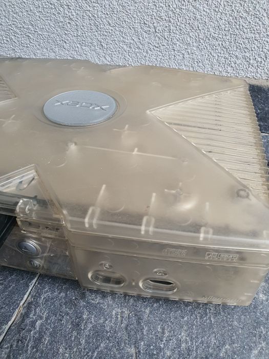 Конзола Xbox Crystal Limited Edition