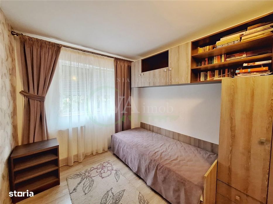 Apartament 3 camere semidecomandat zona Milcov