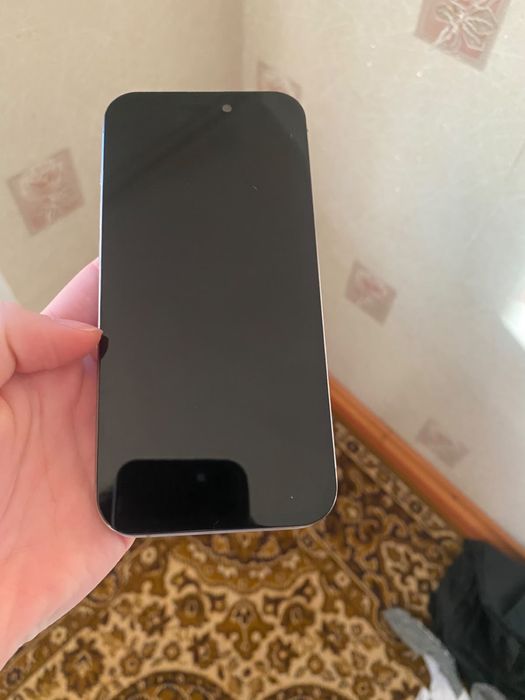Продам Айфон 15 про