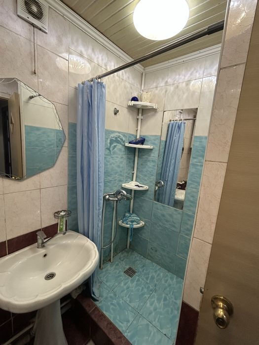 Квартира пришахтинск