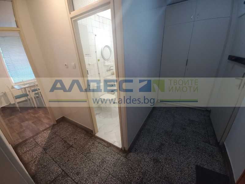 Дава се под наем Едностаен апартамент в София, Мусагеница - 50 кв.м за 459 € - Снимка #12