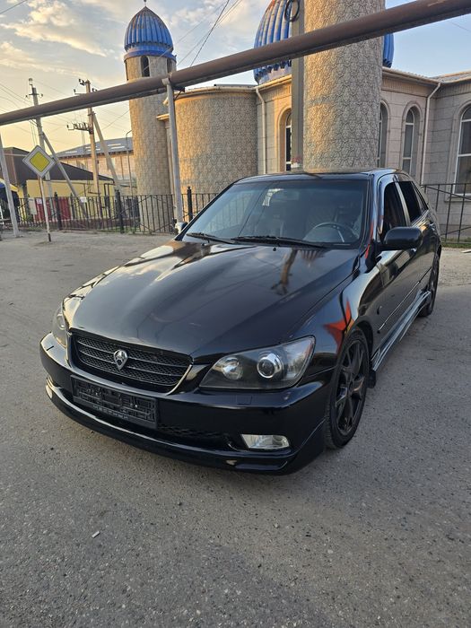 Lexus is300 в рассрочку!