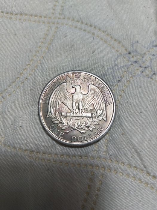 Монети и значки - различни видове!