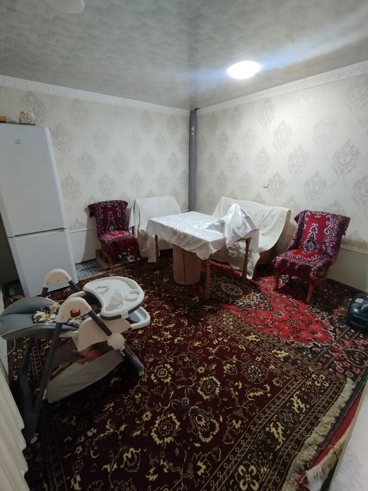 Perekryostka  katta yolni yuzida 350ming$ Uy 8 sotix