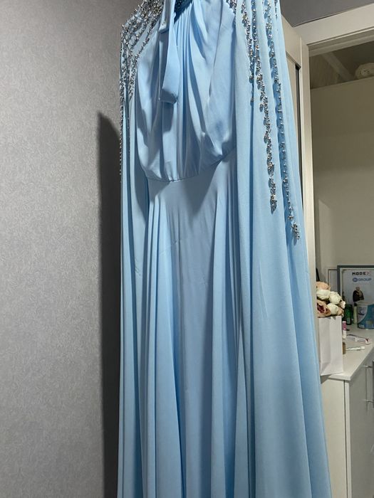 Платье продаю в хорошем состояние