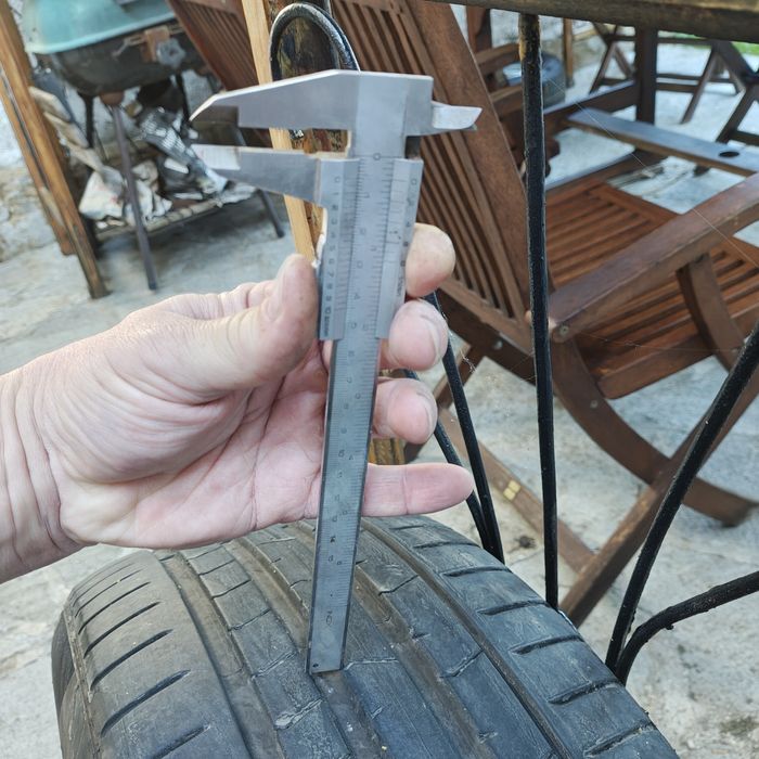Летни Гуми 245/45/19 RFT Дот 4923 за БМВ Pirelli PZ4