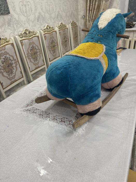 Продам Игрушку Лошадку
