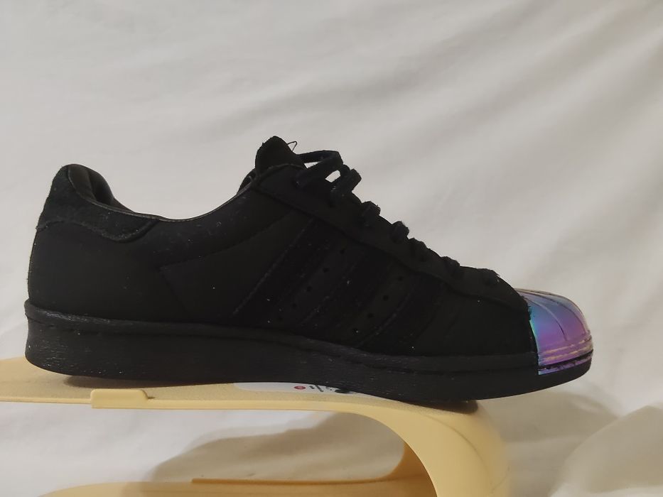 Sneakers Adidas.. Mărime 40.5