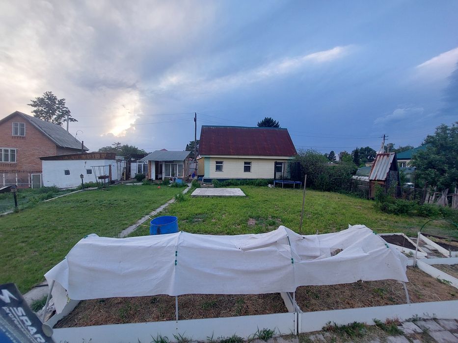 Продам дом в районе октябрьского, ближе к кафе "сочи"