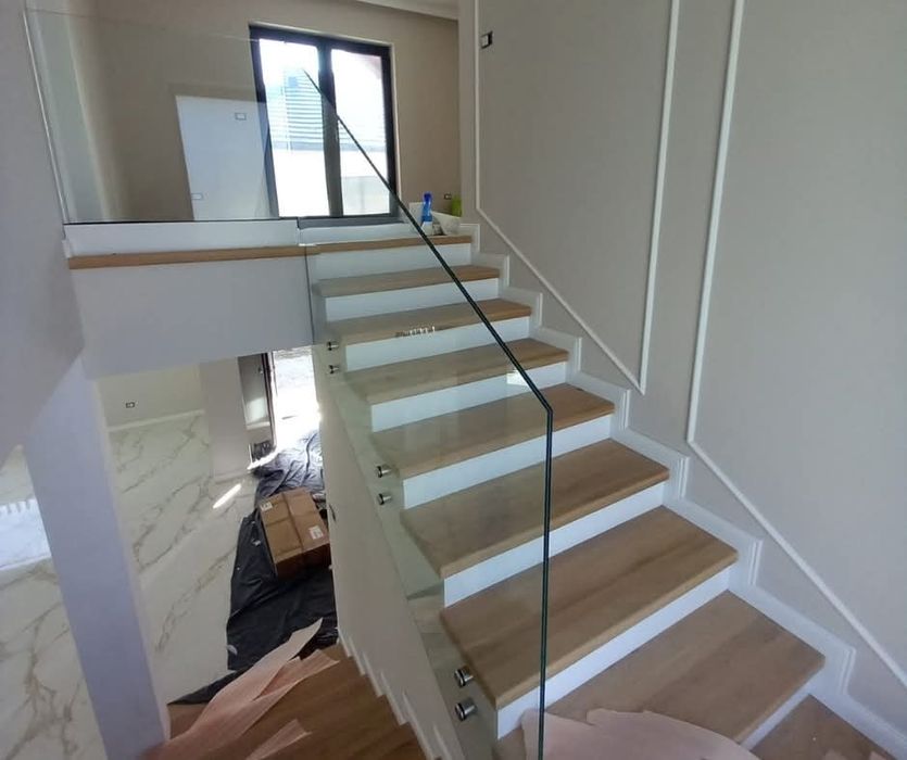 Balustrade Sticlă la comanda