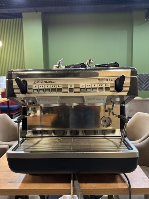 Кофемашина Simonelli Appia 2 compact
