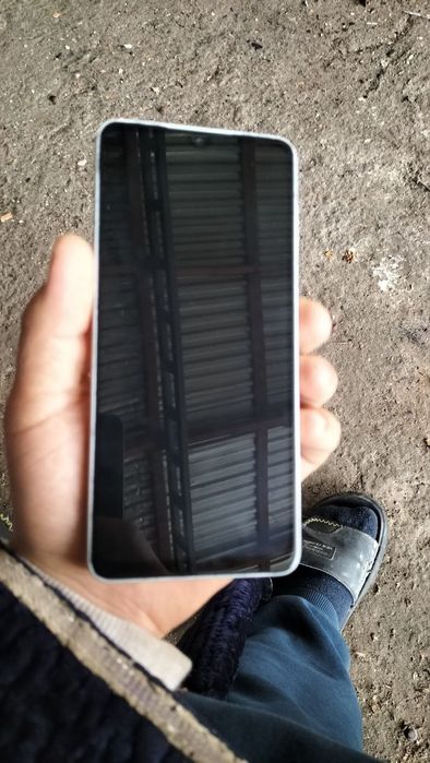 Idealni Samsung a33 5g