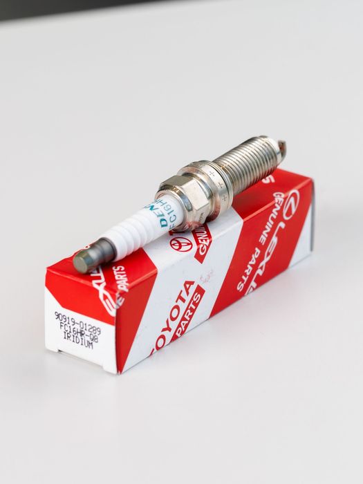 свечи зажигание оригинал на камри 70- 75 рав4 2022. camry 70-75, rav4