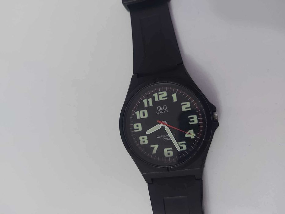 Мъжки часовник QsQ черен